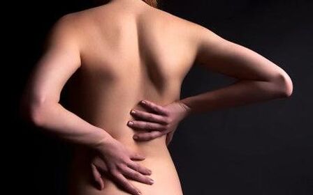 πόνος στην πλάτη με θωρακική οστεοχονδρωσία φωτογραφία 1